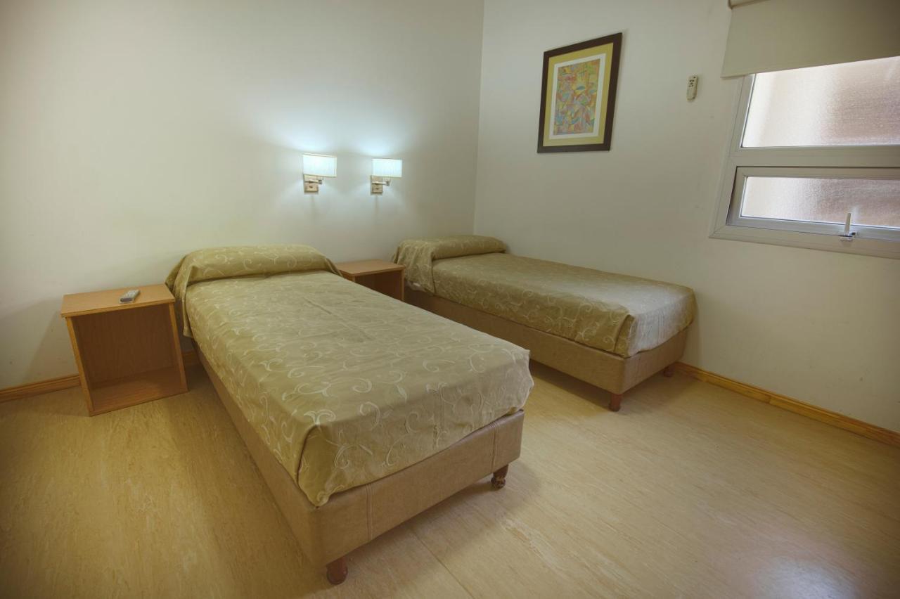 Huemul Hotel Neuquén Buitenkant foto