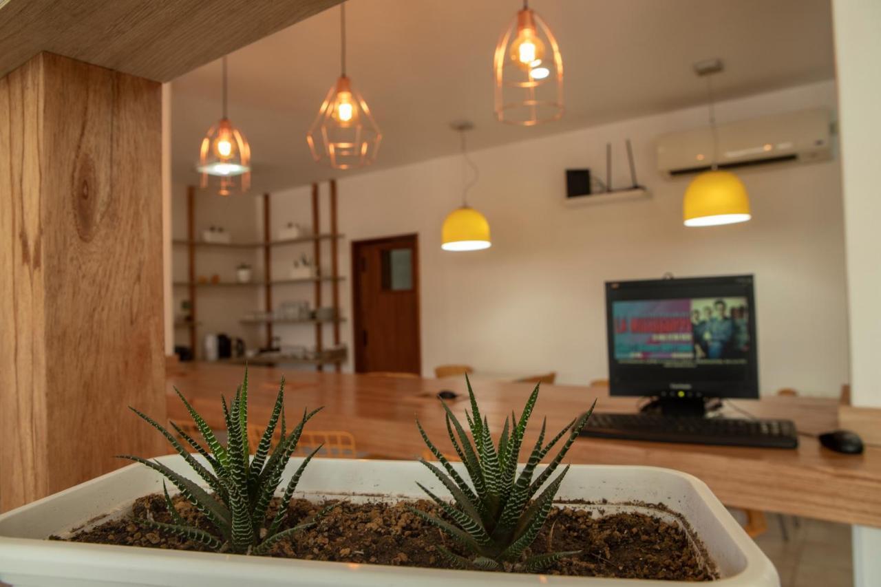 Huemul Hotel Neuquén Buitenkant foto